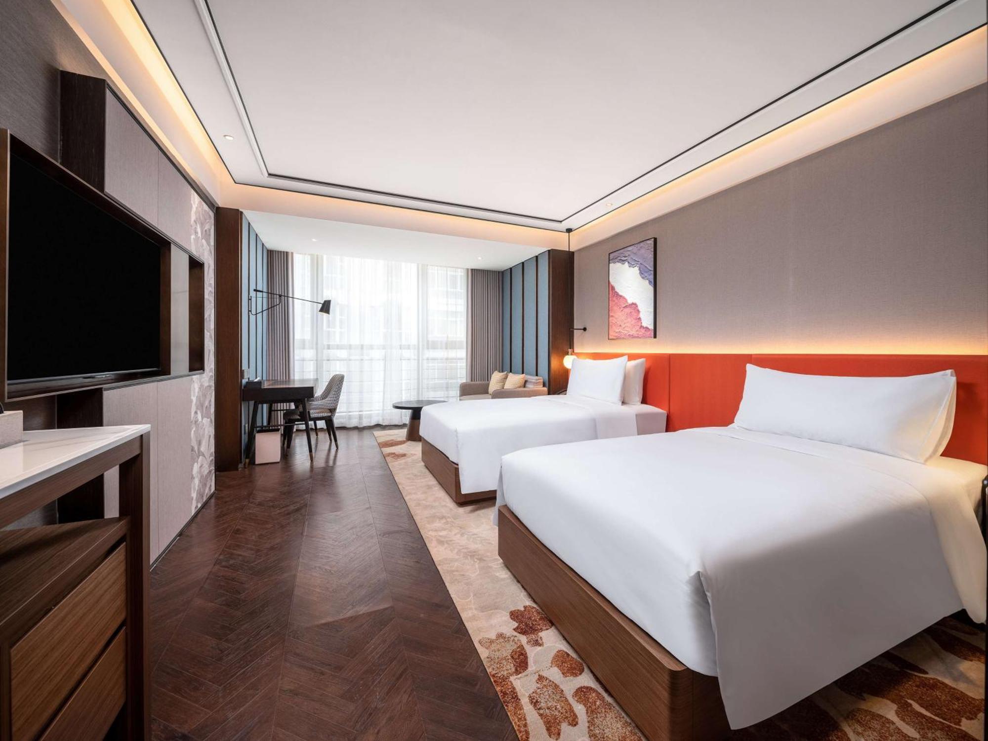 Hilton Garden Inn Beijing Guomao Экстерьер фото