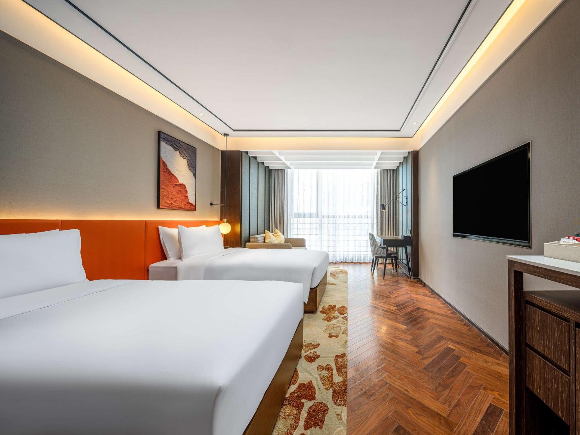 Hilton Garden Inn Beijing Guomao Экстерьер фото